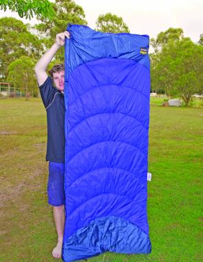 Roman aren’t kidding when they say that this sleeping bag is for big blokes – just look at the length of it.
